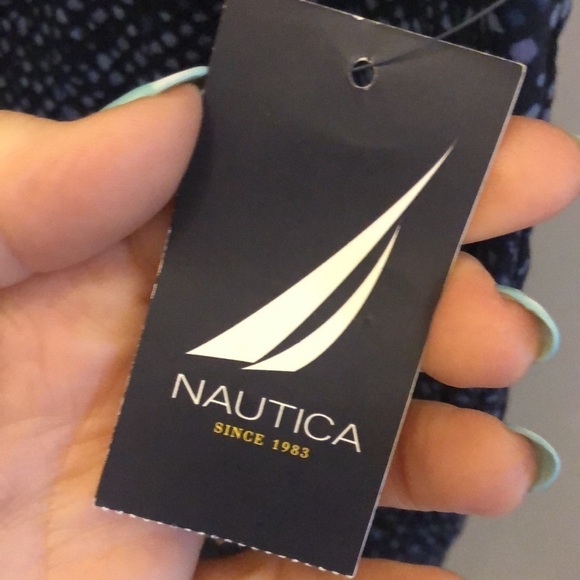 Nautica Men’s Shorts “A Bit Trimmer” NWT Blue Size 34 Cotton - Picture 9 of 14